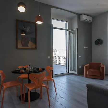 The Luxury Erica'S Apartment Naples Exterior photo