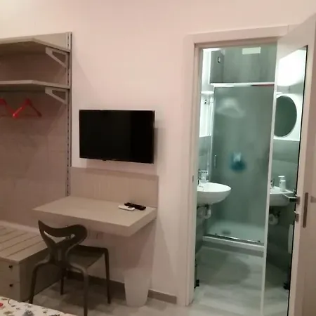The Luxury Erica'S Apartment Naples Exterior photo